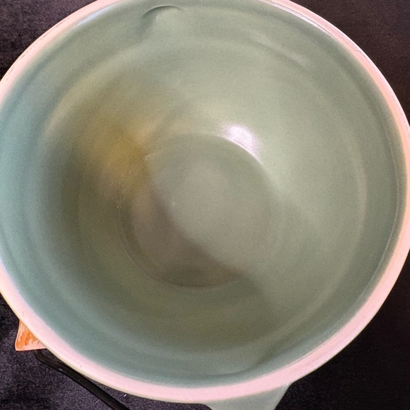 Set Of Green Stoneware Bowls with Wooden Handles - Picture 5 of 10